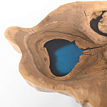 Кофейный стол со столешницей из орехового дерева и эпоксидной смолы Clem Coffee Table варинант исполнения - 1 | Loft Concept в Кирове