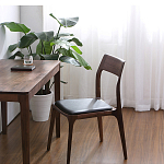 Стул деревянный с мягким сиденьем из черной натуральной кожи Moon Walnut Furniture варинант исполнения - 2 | Loft Concept в Кирове