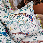 Подушка декоративная с изображением птицы в саду Beige Chinoiserie Birds in the Garden Cushion варинант исполнения - 2 | Loft Concept в Кирове