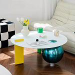 Дизайнерский журнальный стол с круглой белой столешницей на 3-х геометрических ножках Tajefox варинант исполнения - 2 | Loft Concept в Кирове