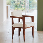 Кресло обеденное Alcove White Boucle из массива ореха варинант исполнения - 8 | Loft Concept в Кирове