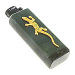 Зажигалка газовая из натурального камня Офиокальцит с декоративной металлической вставкой в виде ящерицы Metal Stone Lighters варинант исполнения - 3 | Loft Concept в Кирове