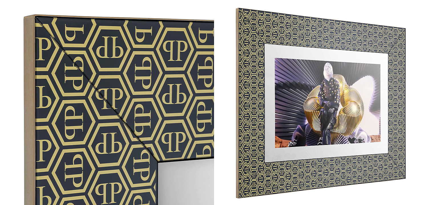 Экран Philipp Plein PP GLASS NFT M 32 дюйма Экран Philipp Plein PP GLASS NFT M 32 дюйма - Loft-Concept в Кирове