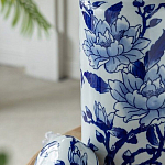 Ваза цилиндрической формы с крышкой и синим цветочным узором на белом фоне Blue & White Ornament варинант исполнения - 4 | Loft Concept в Кирове