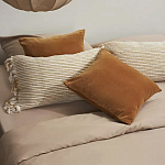 Чехол на подушку горчичного цвета с бахромой и объемным узором Ethnic mix варинант исполнения - 7 | Loft Concept в Кирове