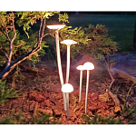 Уличный светильник с пятью матовыми плафонами в форме грибов на высоких изогнутых ножках Mushroom Shape варинант исполнения - 2 | Loft Concept в Кирове