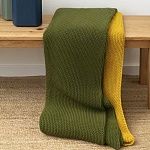 Плед из хлопка жемчужной вязки оливкового цвета Waffle Comfort варинант исполнения - 6 | Loft Concept в Кирове