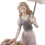 Статуэтка фарфоровая Девушка с цветами Charming Statuette варинант исполнения - 1 | Loft Concept в Кирове
