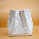 Кашпо в виде сумки  Bag Vase White Louis варинант исполнения - 3 | Loft Concept в Кирове