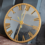 Часы настенные зеркальные с золотым металлическим циферблатом Mirror Tower Clock варинант исполнения - 4 | Loft Concept в Кирове