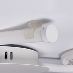 Люстра белого цвета с тремя изогнутыми светодиоидными плафонами Luke Lampco Tracer Lamp варинант исполнения - 7 | Loft Concept в Кирове