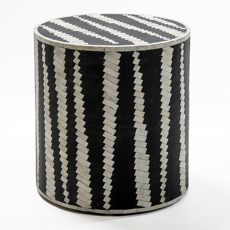Приставной круглый столик с инкрустацией Black and White Geometry Stool ivory ( слоновая кость ) Черный в Кирове | Loft Concept 