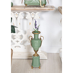 Ваза зеленого цвета из фарфора на высокой подставке с бронзовыми ручками Eden Garden porcelain and bronze варинант исполнения - 4 | Loft Concept в Кирове