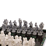 Шахматы Русские сказки с доской из натурального камня Змеевик Decorative Thematic Chess варинант исполнения - 2 | Loft Concept в Кирове