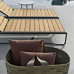 Шезлонг на металлическом каркасе с регулируемой спинкой GUELL Sunbed варинант исполнения - 4 | Loft Concept в Кирове