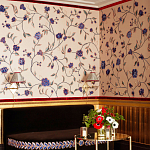 Обои с вышивкой ручной работы Flora Catherine colourway on Liso Pearl wool sateen варинант исполнения - 1 | Loft Concept в Кирове