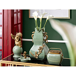 Ваза зеленого цвета из фарфора с бронзовыми ручками в виде драконов и рельефным цветочным декором Eden Garden porcelain and bronze варинант исполнения - 8 | Loft Concept в Кирове