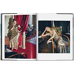 Helmut Newton: a Gun for Hire варинант исполнения - 4 | Loft Concept в Кирове