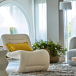 Кресло изогнутое с обивкой из ткани букле Smooth Bend Boucle Chair варинант исполнения - 9 | Loft Concept в Кирове