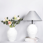 Декоративная ваза белая керамическая с абстрактным объемным декором Molecule Collection варинант исполнения - 4 | Loft Concept в Кирове