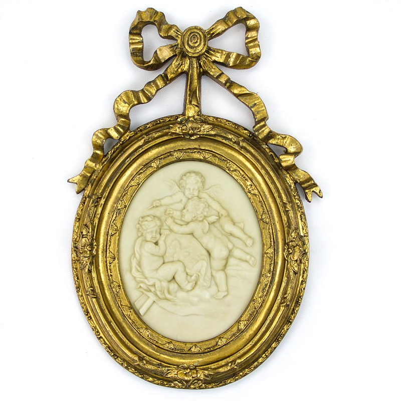 Аксессуар на стену Cameo with Putti Золотой Молочный Аксессуар на стену Cameo with Putti Золотой Молочный в Кирове | Loft Concept