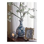 Ваза с мотивами цветущего сада с попугаями Blue Vase Inspired by Nature варинант исполнения - 7 | Loft Concept в Кирове