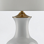 Настольная лампа белого цвета с фарфоровым основанием и латунными акцентами и тканевым абажуром Currey & Company варинант исполнения - 3 | Loft Concept в Кирове