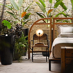 Настольная лампа с круглым деревянным отражателем и черным цилиндрическим плафоном Accord Lighting варинант исполнения - 8 | Loft Concept в Кирове