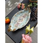 Блюдо овальное из голубого фарфора с ручками в виде бабочек и цветочным рисунком Blue Garden варинант исполнения - 3 | Loft Concept в Кирове