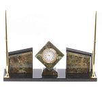 Настольный канцелярский набор из змеевика и офиокальцита с визитницами и часами Successful Leader варинант исполнения - 1 | Loft Concept в Кирове