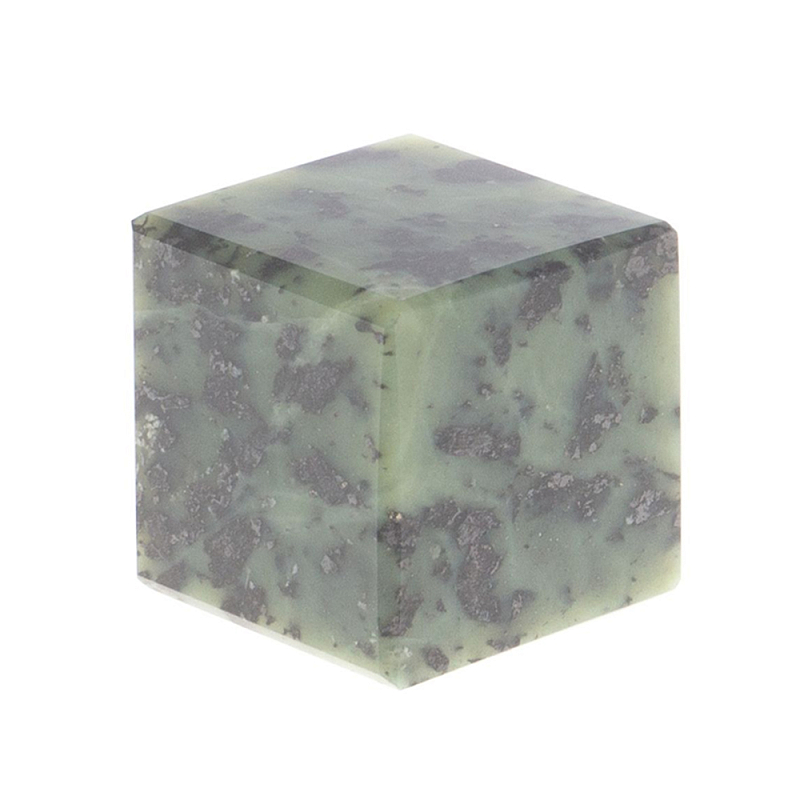 Кубик для охлаждения виски из уральского нефрита Natural Stone Cube Нефрит Кубик для охлаждения виски из уральского нефрита Natural Stone Cube Нефрит в Кирове | Loft Concept