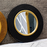 Зеркало в черной фактурной раме с золотым кантом Summon the Light варинант исполнения - 7 | Loft Concept в Кирове