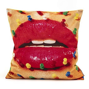 Подушка Seletti Cushion Mouth with pins Design: Toiletpaper