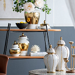 Ваза с золотыми полосами на белом фоне Chinoiserie Ceramics варинант исполнения - 4 | Loft Concept в Кирове