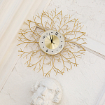 Часы настенные из металла золотые с белым циферблатом Current Time варинант исполнения - 4 | Loft Concept в Кирове