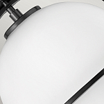 Потолочный светильник с плафоном в форме белого матового шара Hinkley варинант исполнения - 6 | Loft Concept в Кирове