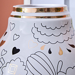 Ваза с декоративными лицами и графическими элементами в виде сердец и символов Faces of Imagination варинант исполнения - 8 | Loft Concept в Кирове