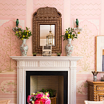 Обои ручная роспись Jharokha Arches Original colourway on pink painted Xuan paper варинант исполнения - 4 | Loft Concept в Кирове