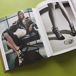 Книга Louis Vuitton Marc Jacobs. In Association with the Musee des Arts Decoratifs, Paris варинант исполнения - 7 | Loft Concept в Кирове