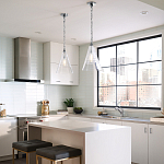 Подвесной светильник с прозрачным рельефным стеклянным плафоном в форме конуса Feiss варинант исполнения - 9 | Loft Concept в Кирове