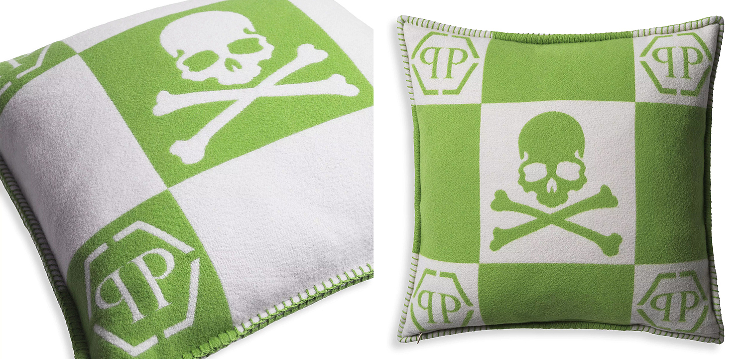 Подушка Philipp Plein Cushion Cashmere Skull 45 x 45 Green Подушка Philipp Plein Cushion Cashmere Skull 45 x 45 Green - Loft-Concept в Кирове