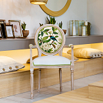 Стул с подлокотниками золотистый из бука с изображением птиц и цветов Blooming Birds варинант исполнения - 4 | Loft Concept в Кирове