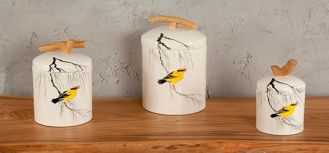Ваза маленькая с крышкой керамическая птица на ветке Ornament Ваза маленькая с крышкой керамическая птица на ветке Ornament - Loft-Concept в Кирове