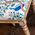 Банкетка одноместная из массива бука с цветочным принтом Beige Chinoiserie Garden Banquette варинант исполнения - 2 | Loft Concept в Кирове