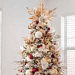 Заснеженная Новогодняя Ель с золотыми листьями и цветами в комплекте варинант исполнения - 2 | Loft Concept в Кирове