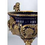 Чаша темно-синего цвета с фигурками ангелов и рельефным декором Eden Garden porcelain and bronze варинант исполнения - 2 | Loft Concept в Кирове